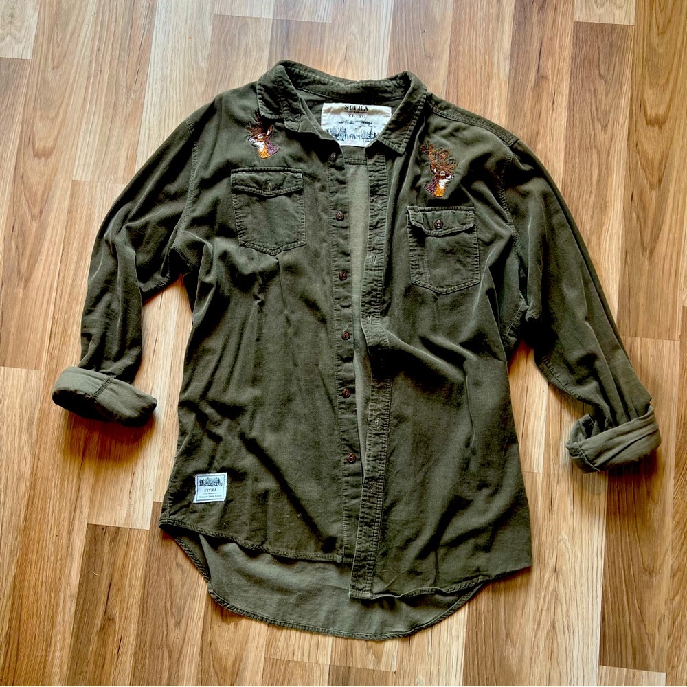 Embroidered Olive Green Casual Button-Down Shirt